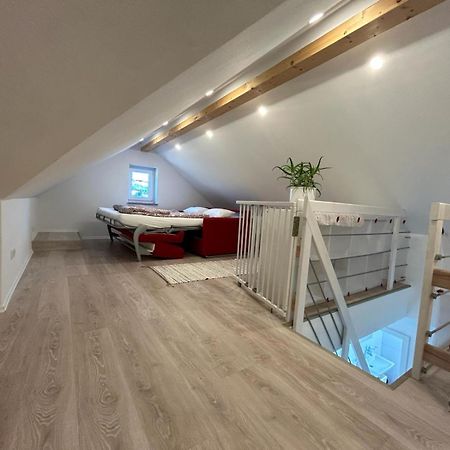 3 Zimmer Neubauwohnung In Der Schwaebischen Toskana Löwenstein Екстериор снимка