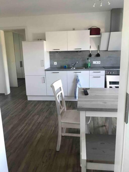 3 Zimmer Neubauwohnung In Der Schwaebischen Toskana Löwenstein Екстериор снимка